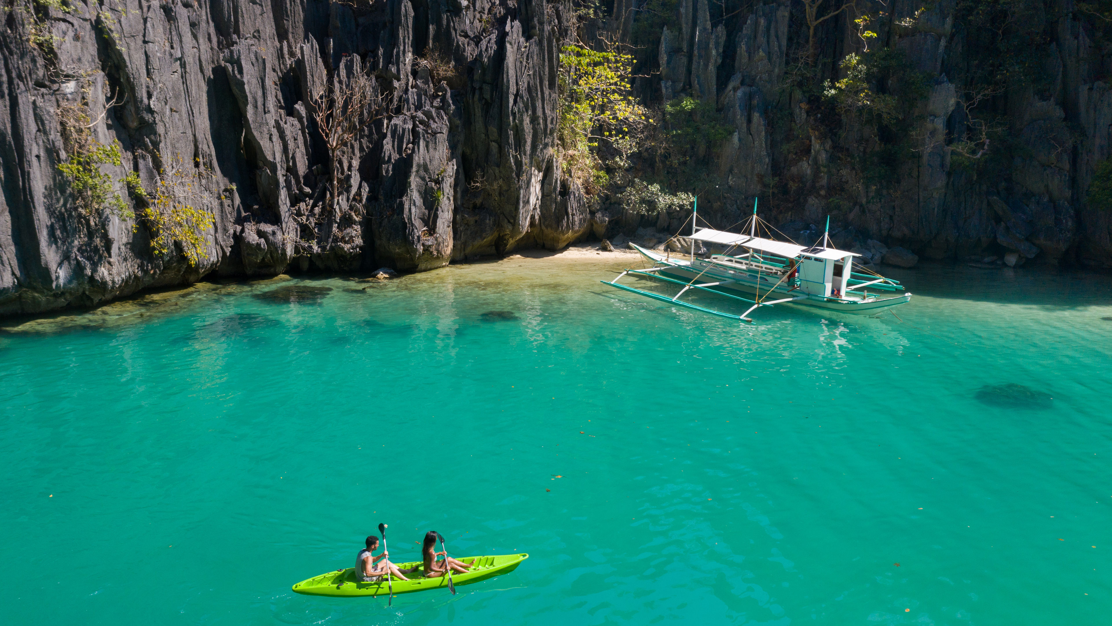 Tropical beach in El Nido