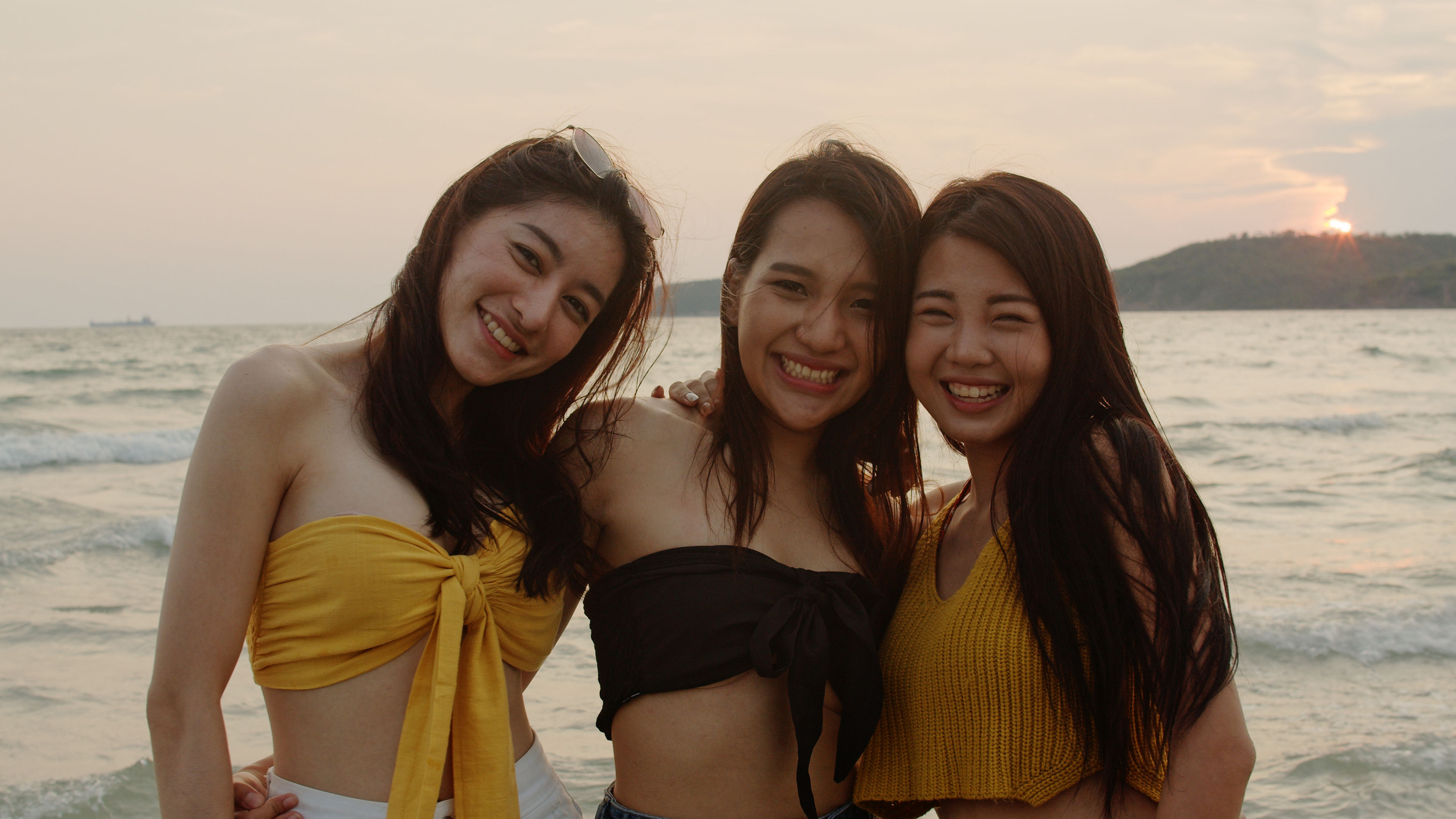 Women on trip 